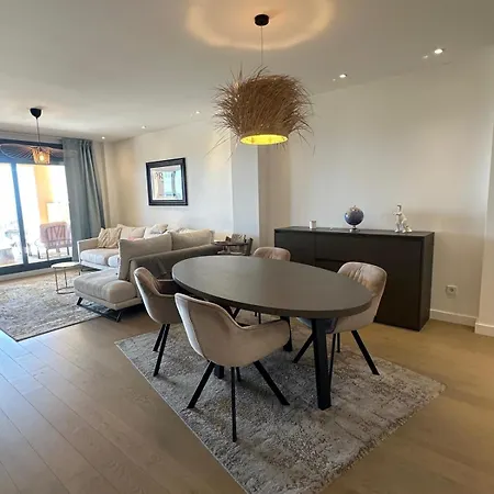 Bright With Breathtaking View Daire *