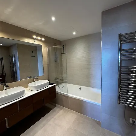 Apartman Bright With Breathtaking View *