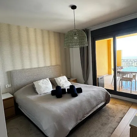 Apartman Bright With Breathtaking View