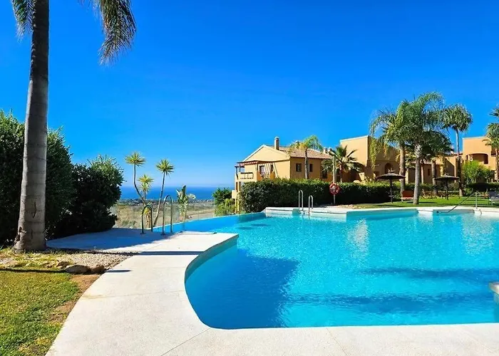 Apartment Bright With Breathtaking View